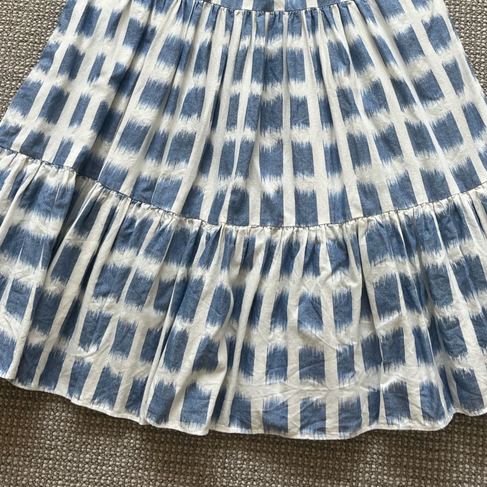 Blue and White Patterned Dress - Picture 5 of 5